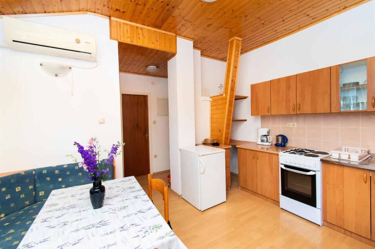 Apartments Green Garden Vodice Esterno foto