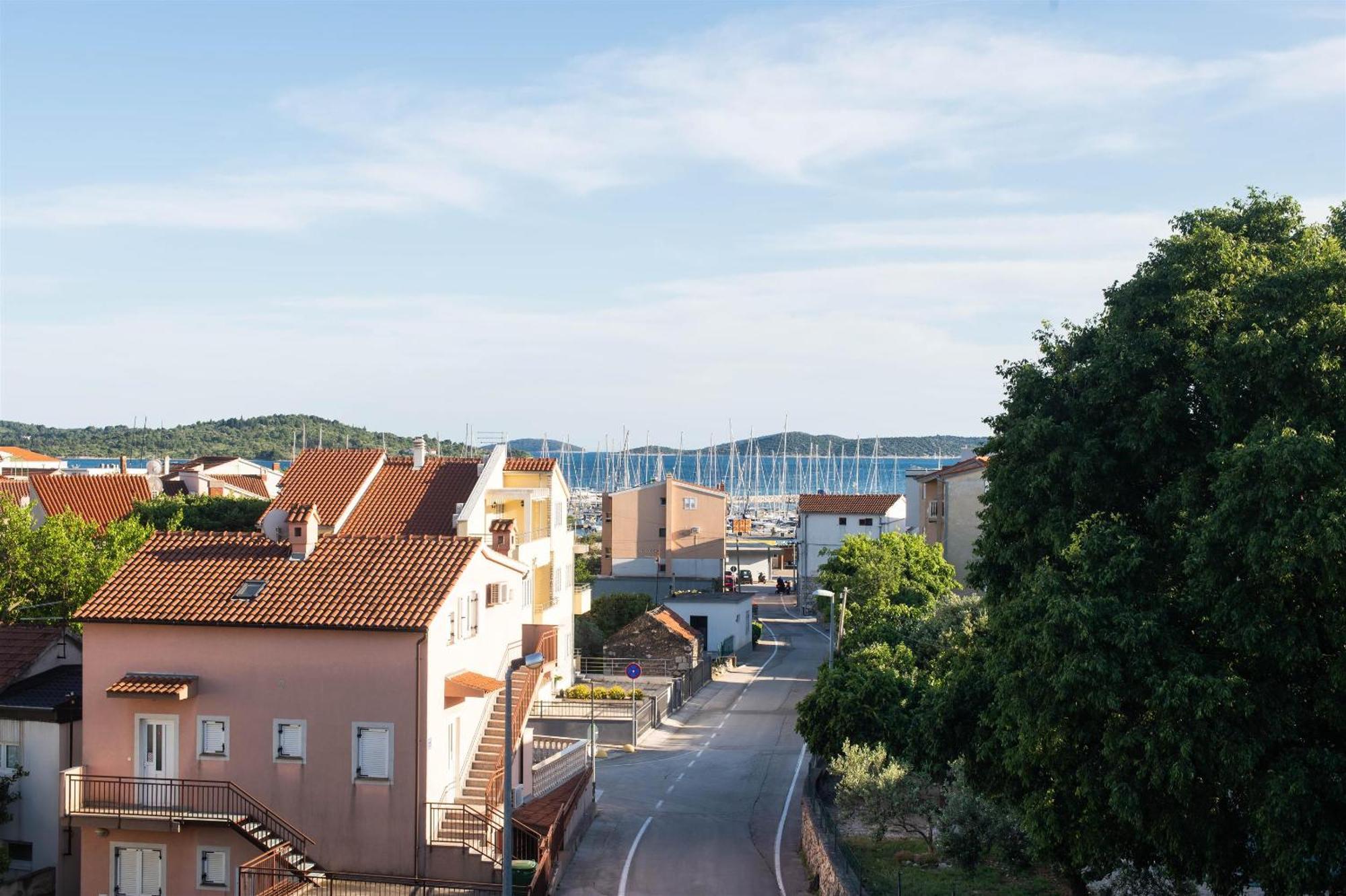 Apartments Green Garden Vodice Esterno foto