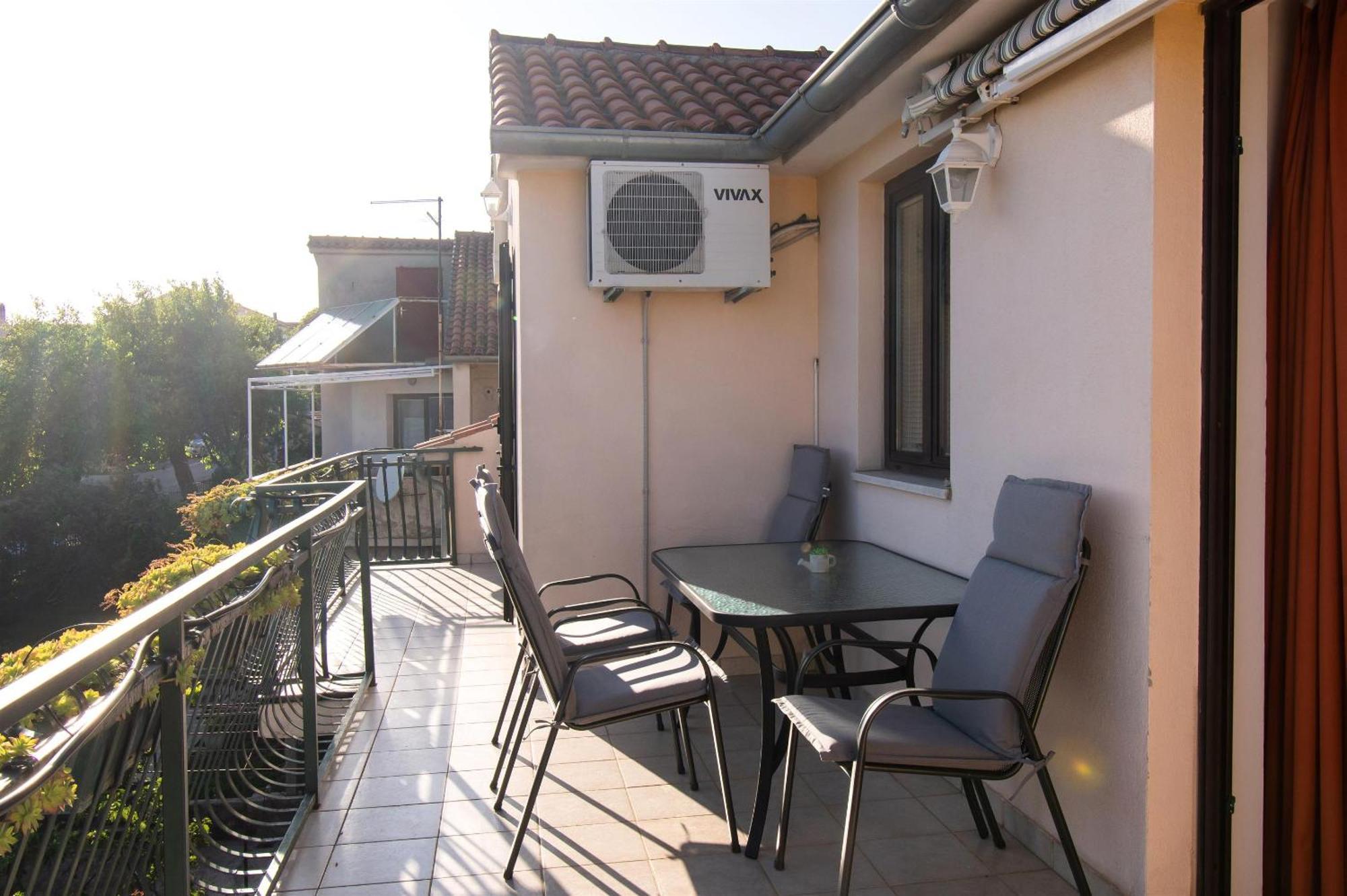 Apartments Green Garden Vodice Esterno foto