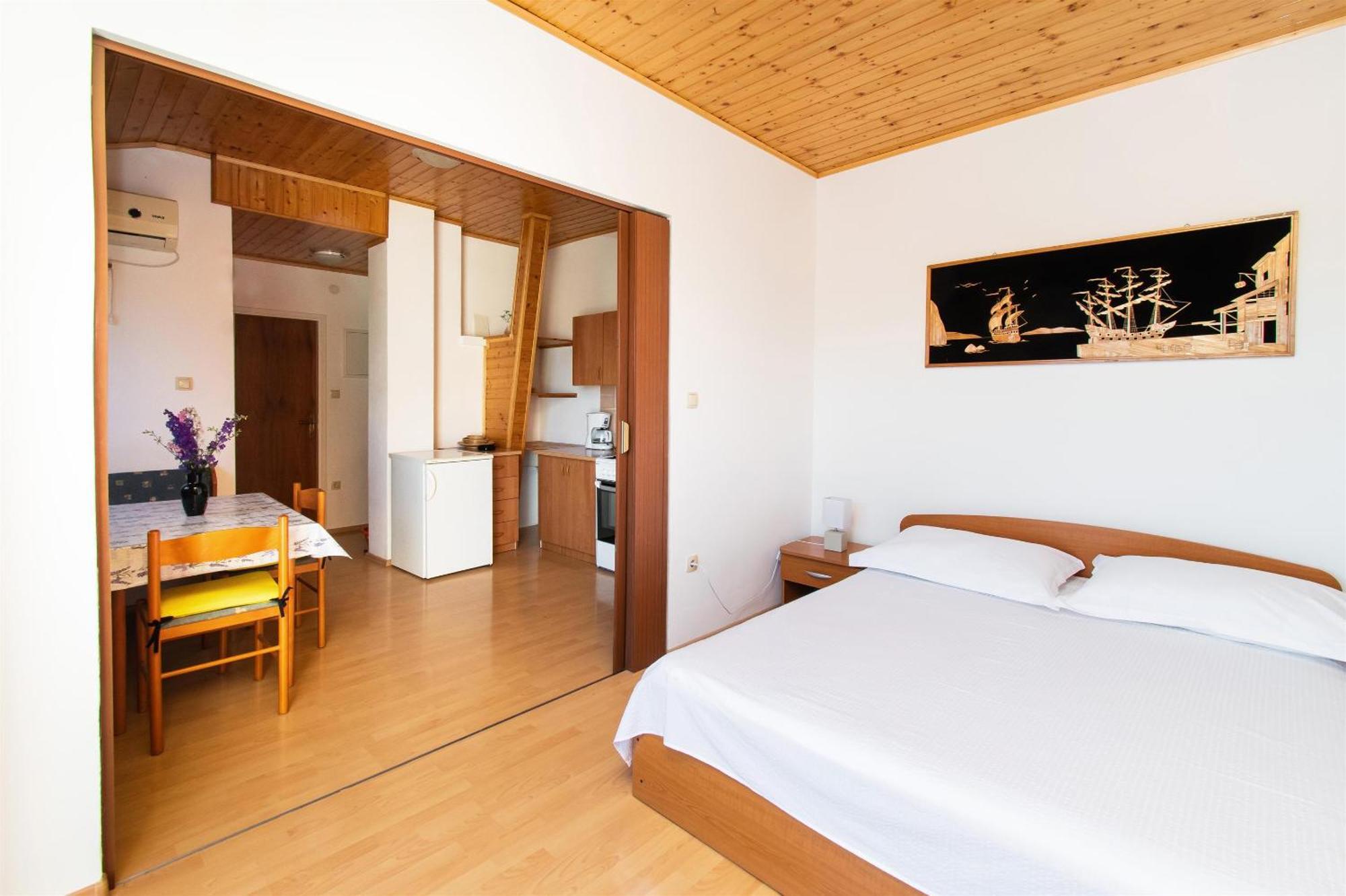 Apartments Green Garden Vodice Esterno foto