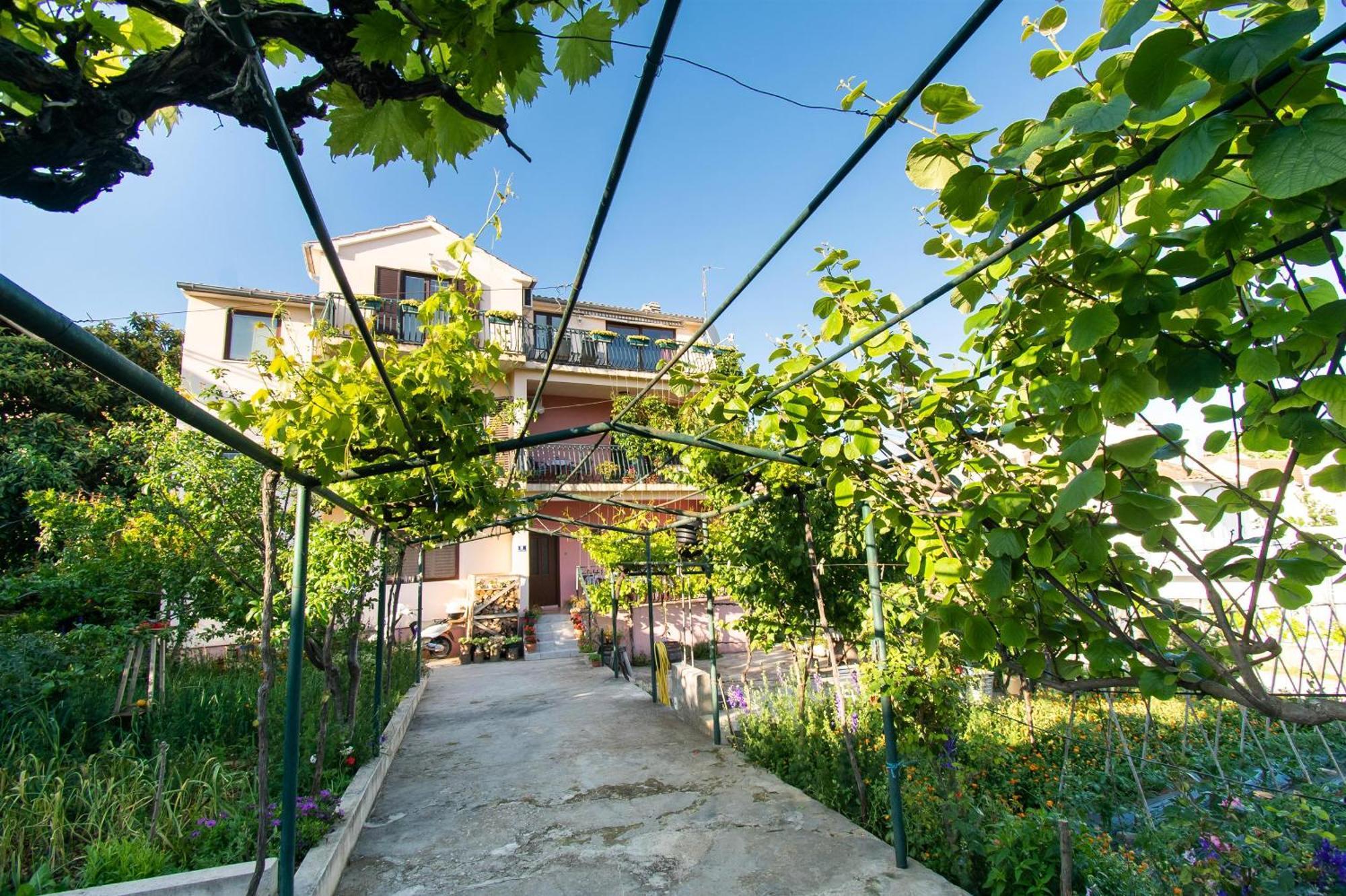 Apartments Green Garden Vodice Esterno foto
