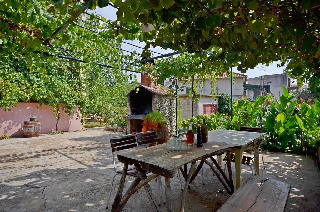 Apartments Green Garden Vodice Esterno foto