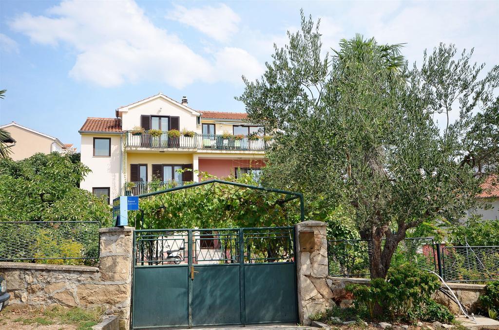 Apartments Green Garden Vodice Esterno foto